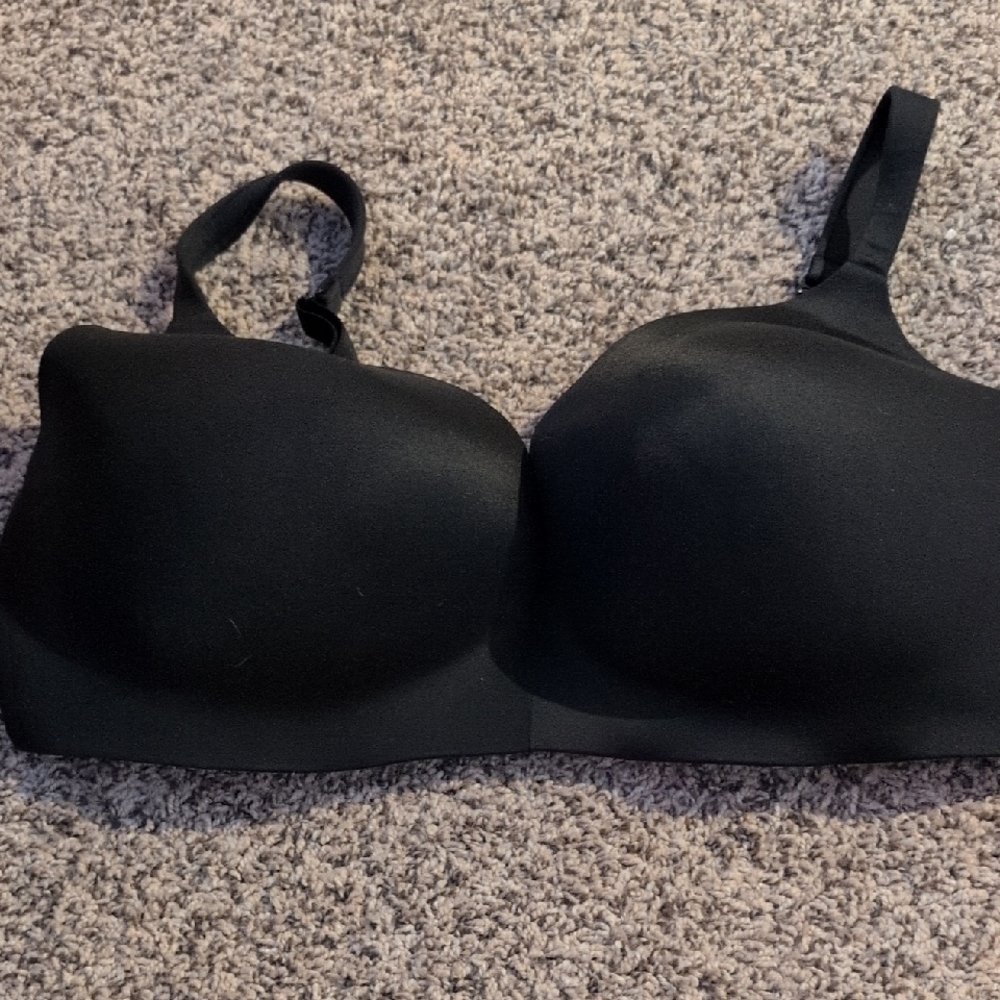 Cacique Elegant Black Bra